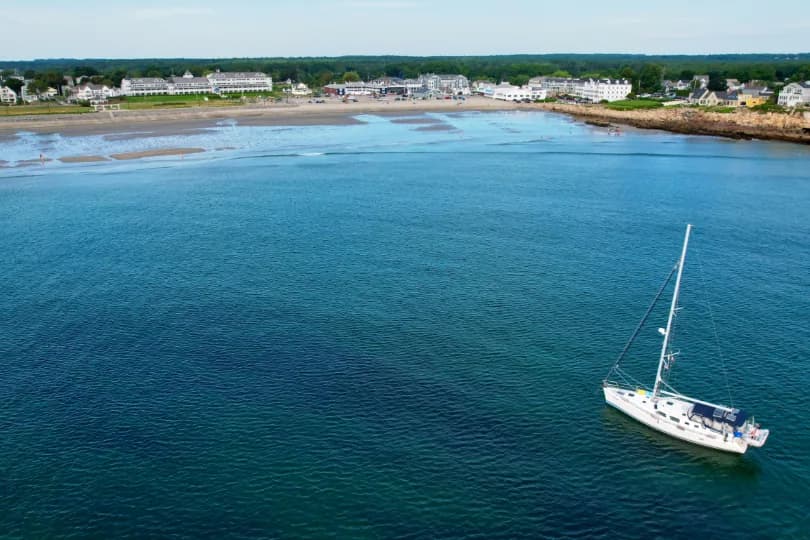 Парусная яхта Bavaria 46 — фото 3